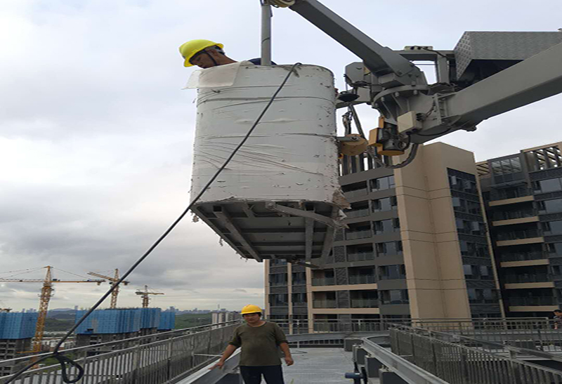 深圳龍華壹方天地綜合體樓頂發(fā)光字是怎么安裝上去的？