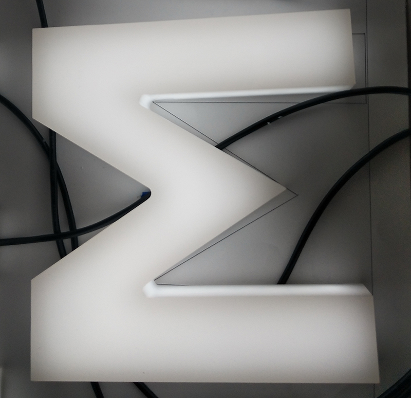 怎么鑒別一款LED迷你發(fā)光字的品質(zhì)？