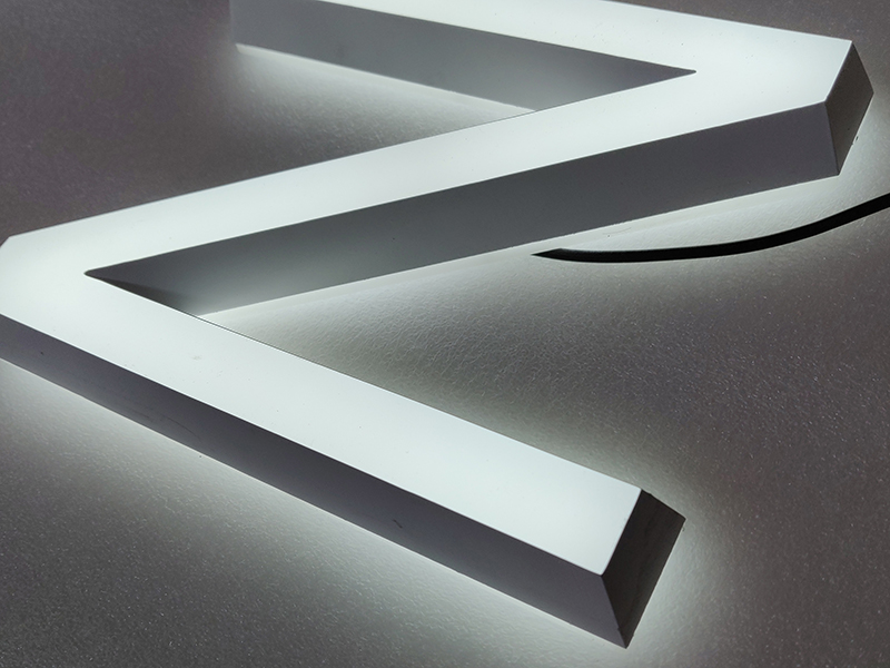 LED前后發(fā)光字的優(yōu)點有哪些？