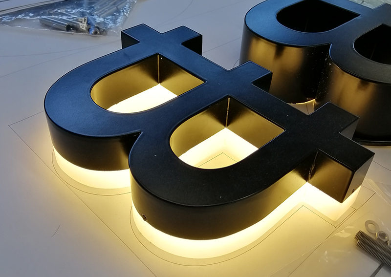 不銹鋼金屬發(fā)光字有哪幾種？