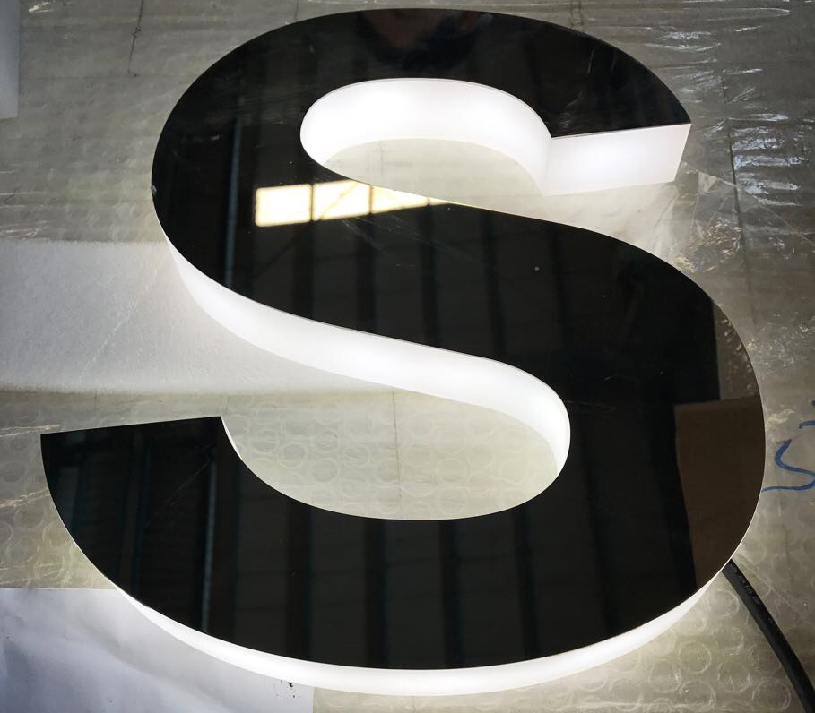 不銹鋼發(fā)光字制作流程步驟一般有哪些？