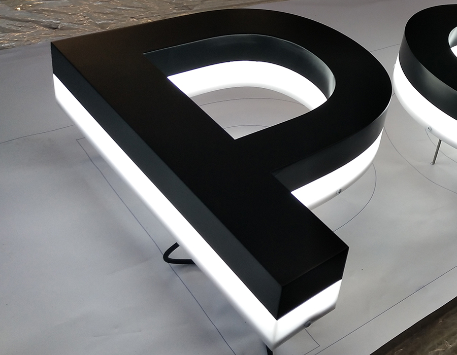 廣告發(fā)光字規(guī)劃設計的3個要求是什么？