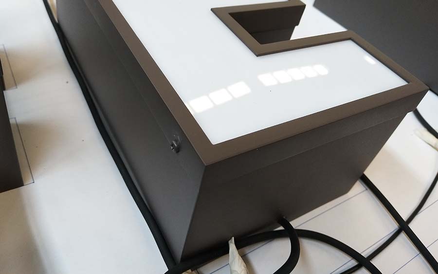 亞克力發(fā)光字價(jià)格怎么算，與哪些因素有關(guān)？