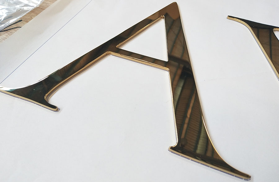 鏡鋼字制作廠家的流程步驟有哪些？