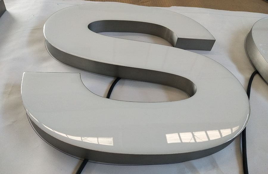 樹脂發(fā)光字有哪些優(yōu)點？