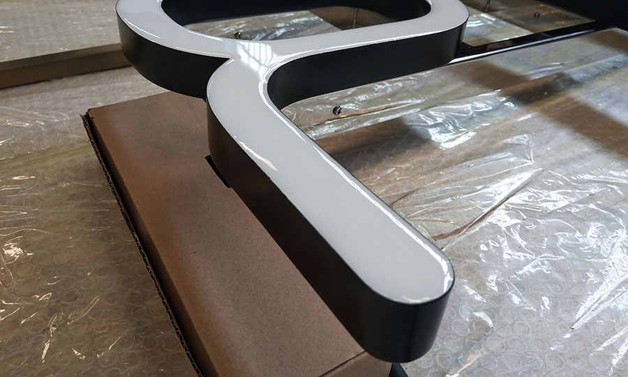 樹脂發(fā)光字制作要求和注意事項(xiàng)有哪些？