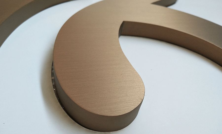 金屬廣告字三點(diǎn)注意事項(xiàng)有哪些？