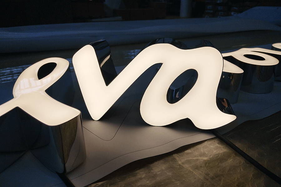 樹脂發(fā)光字制作過程中要注意哪些細節(jié)？