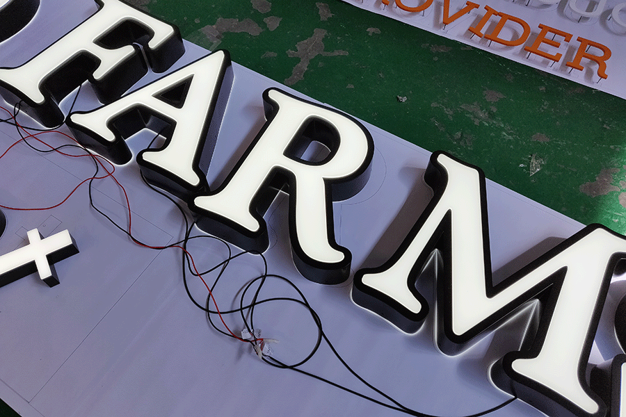 發(fā)光字制作尺寸有什么要求？