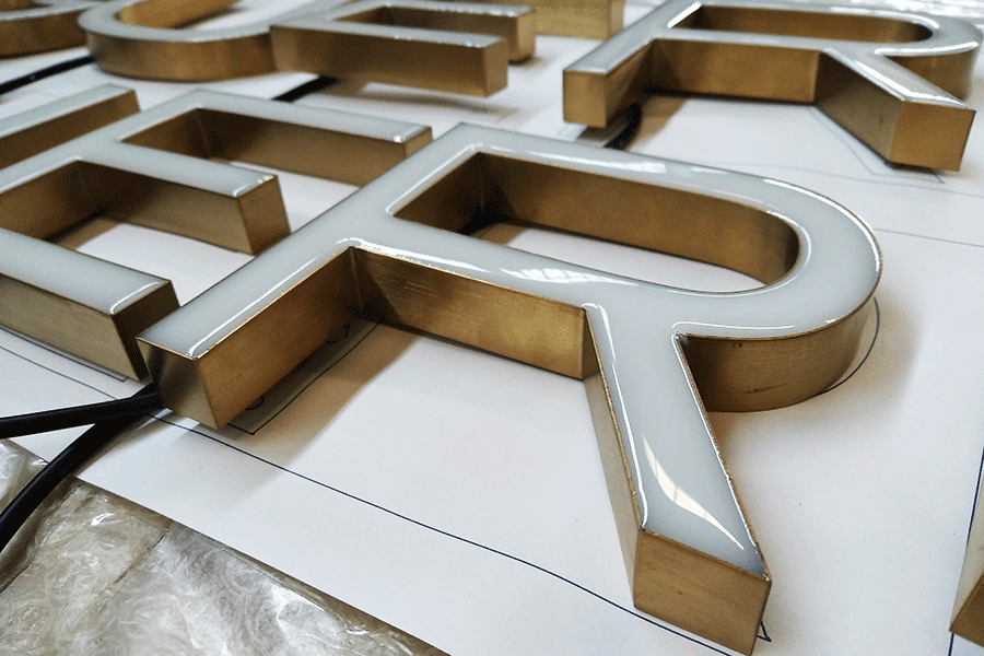 led發(fā)光字字殼制作材料主要有哪些？