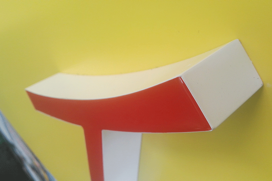 LED樹脂字制作厚度多少比較合適？