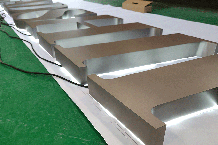 不銹鋼字有哪些類別與應(yīng)用場(chǎng)景？