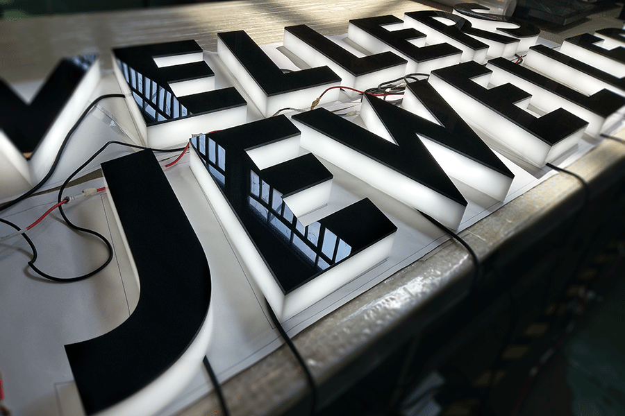 亞克力廣告招牌有什么優(yōu)勢(shì)及效果？