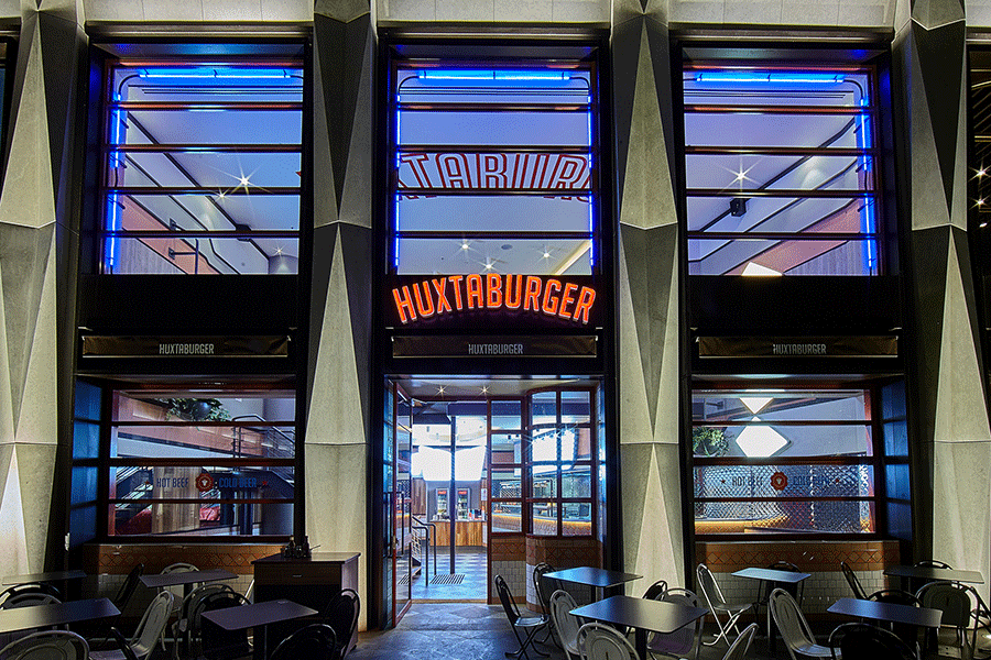 戶外發(fā)光標(biāo)識牌有哪些后期維護(hù)方法？