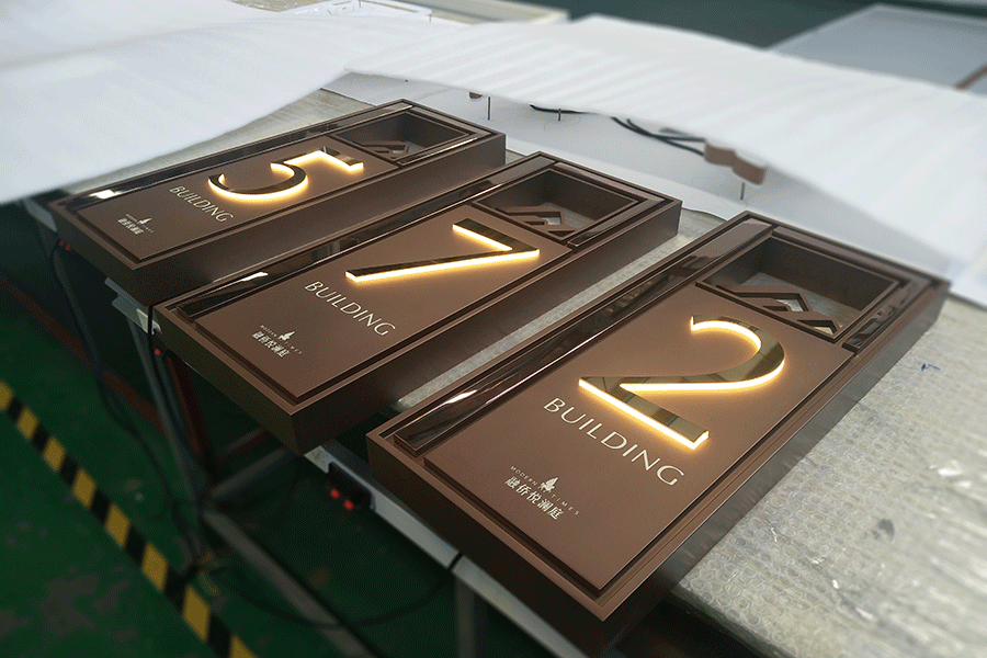 金屬字發(fā)光標(biāo)識(shí)牌有什么分類及優(yōu)勢(shì)？