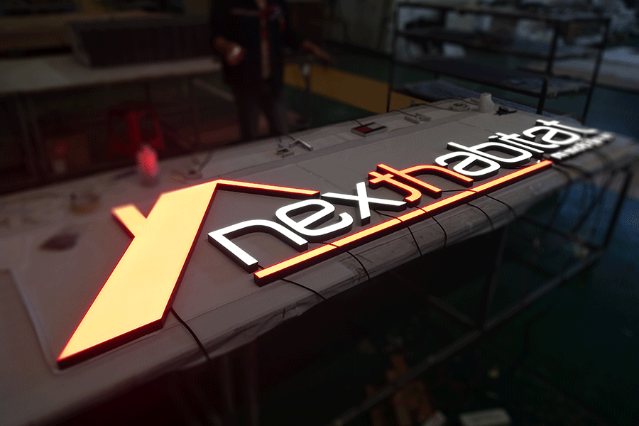 多色樹脂字制作有哪些典型的特征？