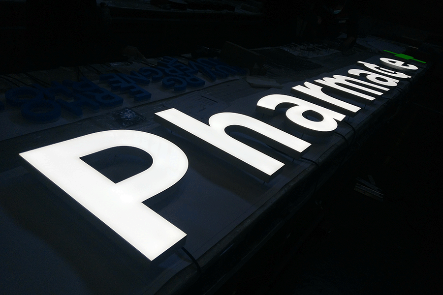 樹脂字發(fā)光標(biāo)識牌制作有哪些基本特征？