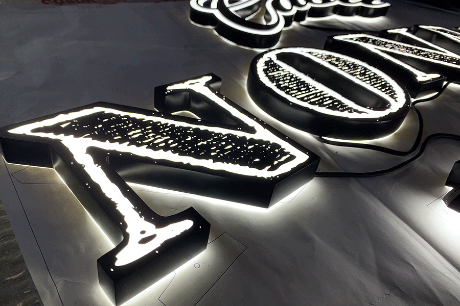 制作迷你字發(fā)光標(biāo)識有什么典型特征？