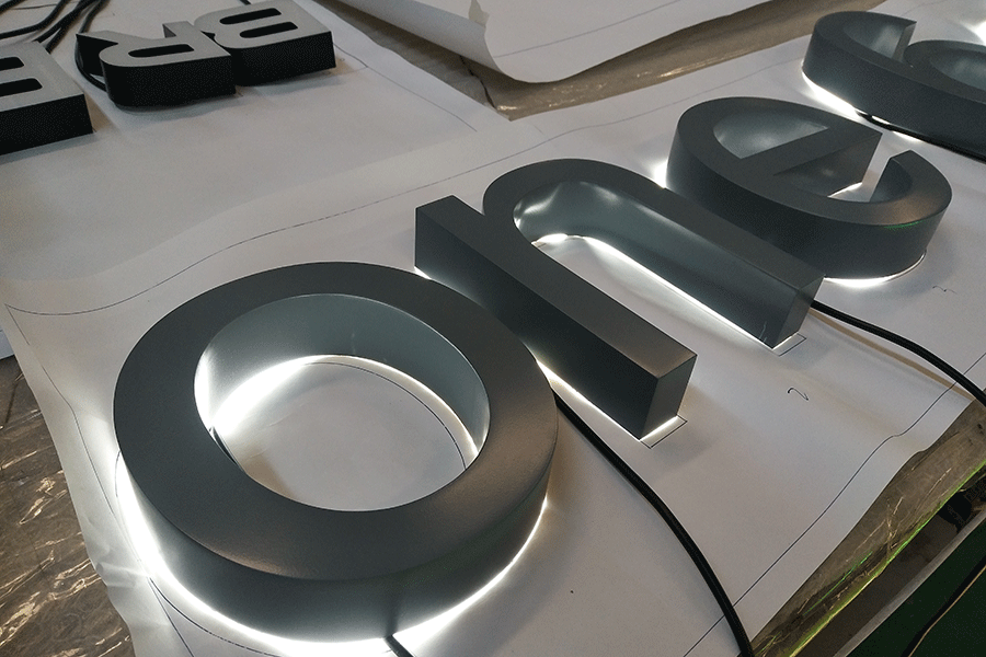 設(shè)計制作烤漆字有哪些工藝流程？