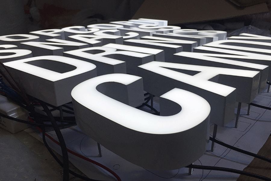 超級字設(shè)計制作有哪些優(yōu)點？