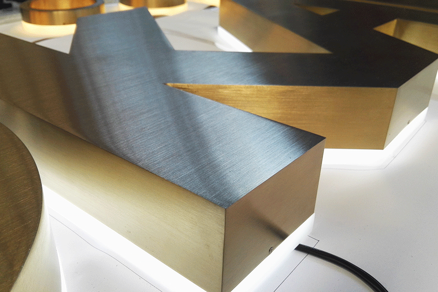 led金屬字設(shè)計制作有什么優(yōu)勢特征？