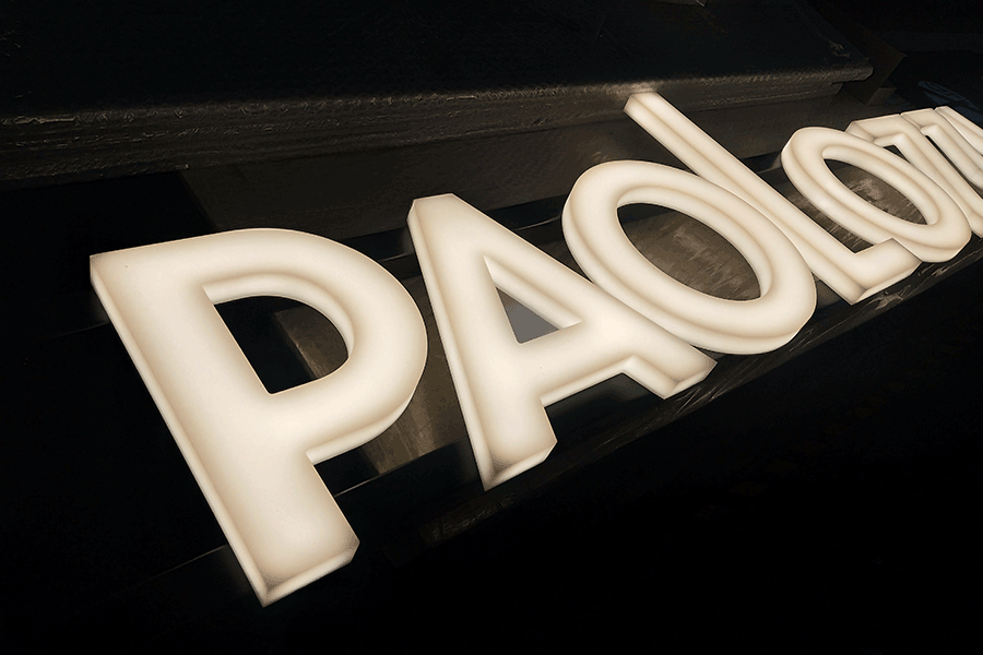 led迷你發(fā)光字制作有什么優(yōu)勢特征？