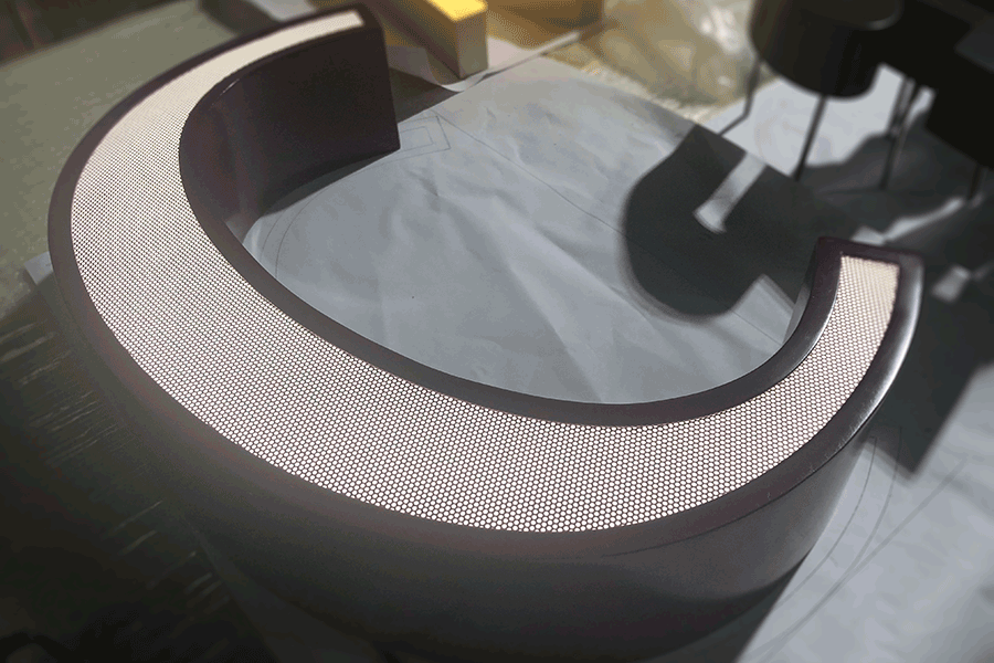 定制沖孔字發(fā)光標識牌有哪些流程？