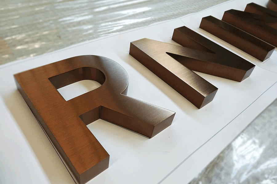 設(shè)計(jì)制作雙封字標(biāo)識(shí)標(biāo)牌有哪些工藝流程？