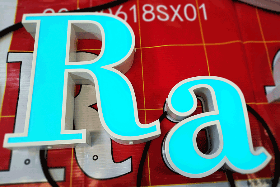 天地蓋字標識牌制作有哪些工藝流程？