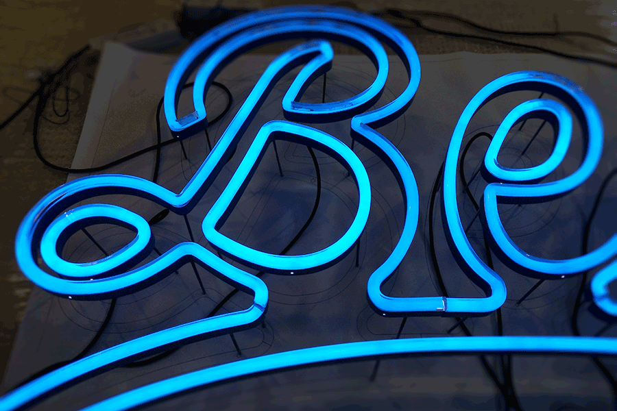 定制LED霓虹燈字標(biāo)識(shí)標(biāo)牌有哪些流程步驟？