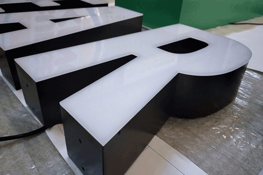 設(shè)計(jì)制作無邊框字發(fā)光標(biāo)識(shí)有哪些作用？