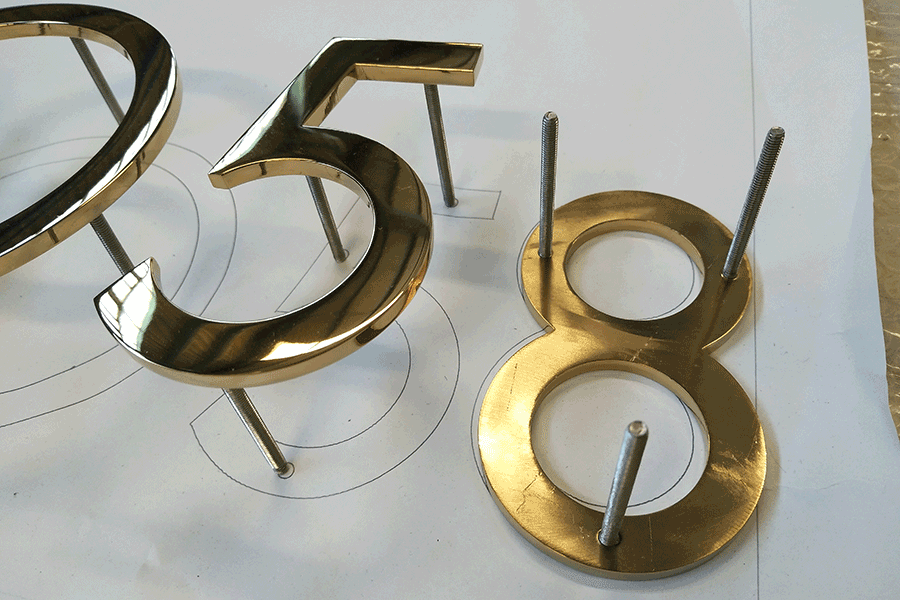 設(shè)計制作實心字標(biāo)識牌有哪些注意細(xì)節(jié)？