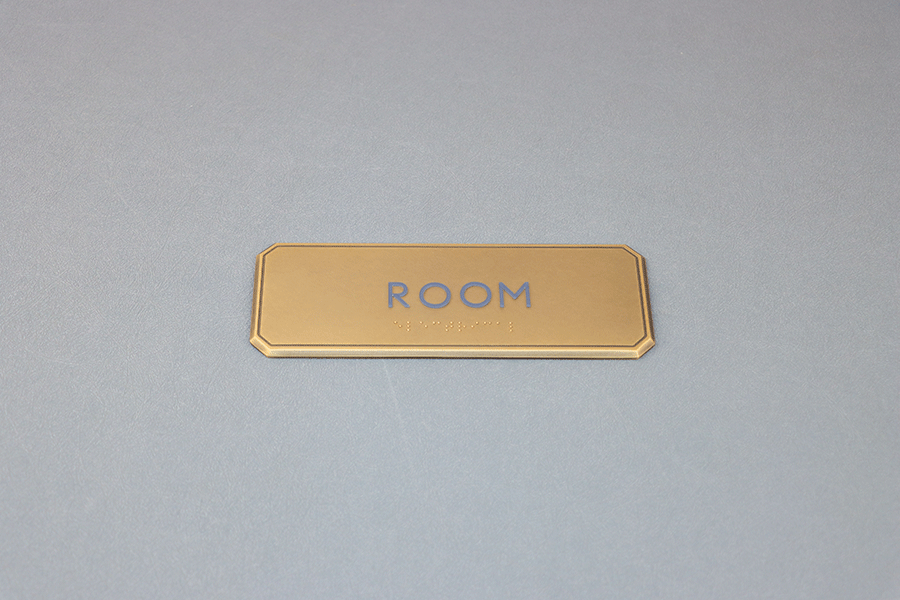 金屬門牌標(biāo)識制作有什么優(yōu)點(diǎn)？