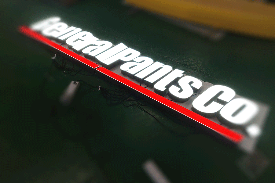 LED無邊框字發(fā)光標(biāo)識(shí)標(biāo)牌制作有什么特色？