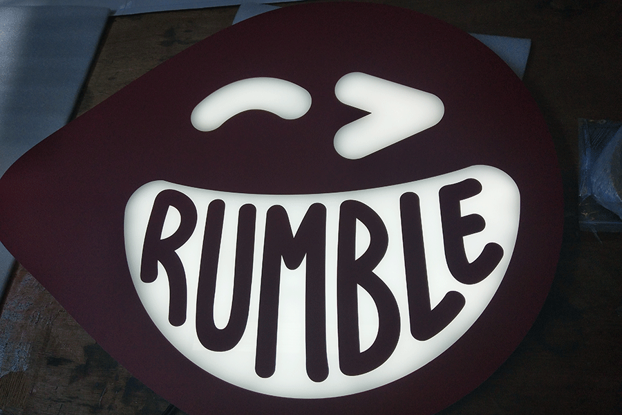 迷你字發(fā)光標(biāo)識牌設(shè)計制作有哪些特征？